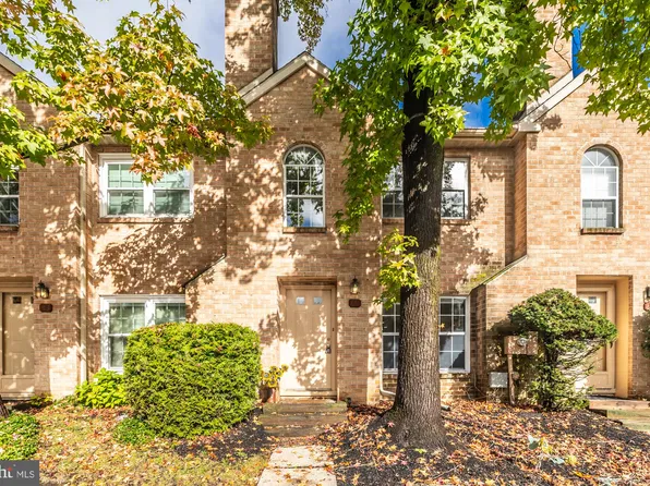 44 Rampart Dr #44, Wayne, PA 19087