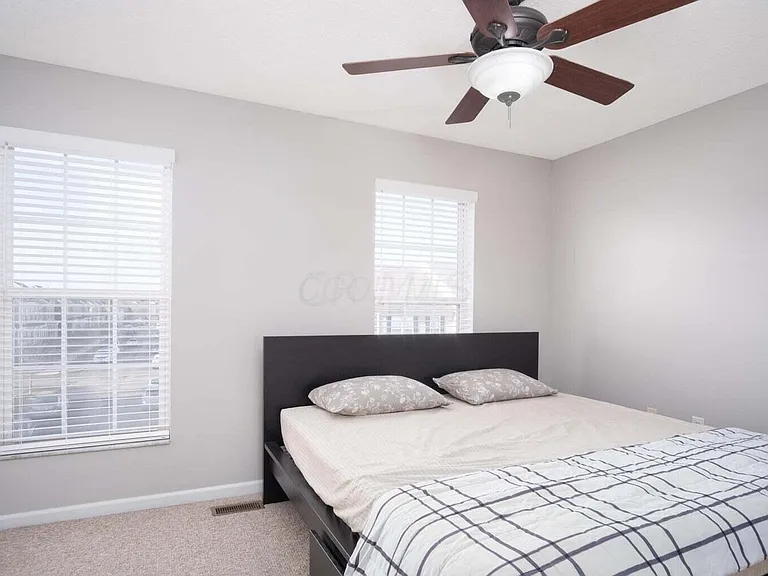5286 Royal Arch Cascade Dr #26 — Photo 25