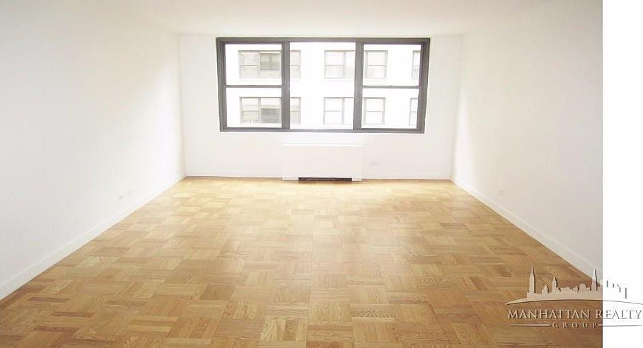 2nd image of 333 E 49th St APT 3C