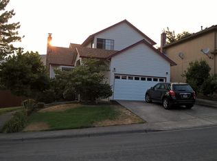5574 NW Deerfield Way, Portland, OR 97229