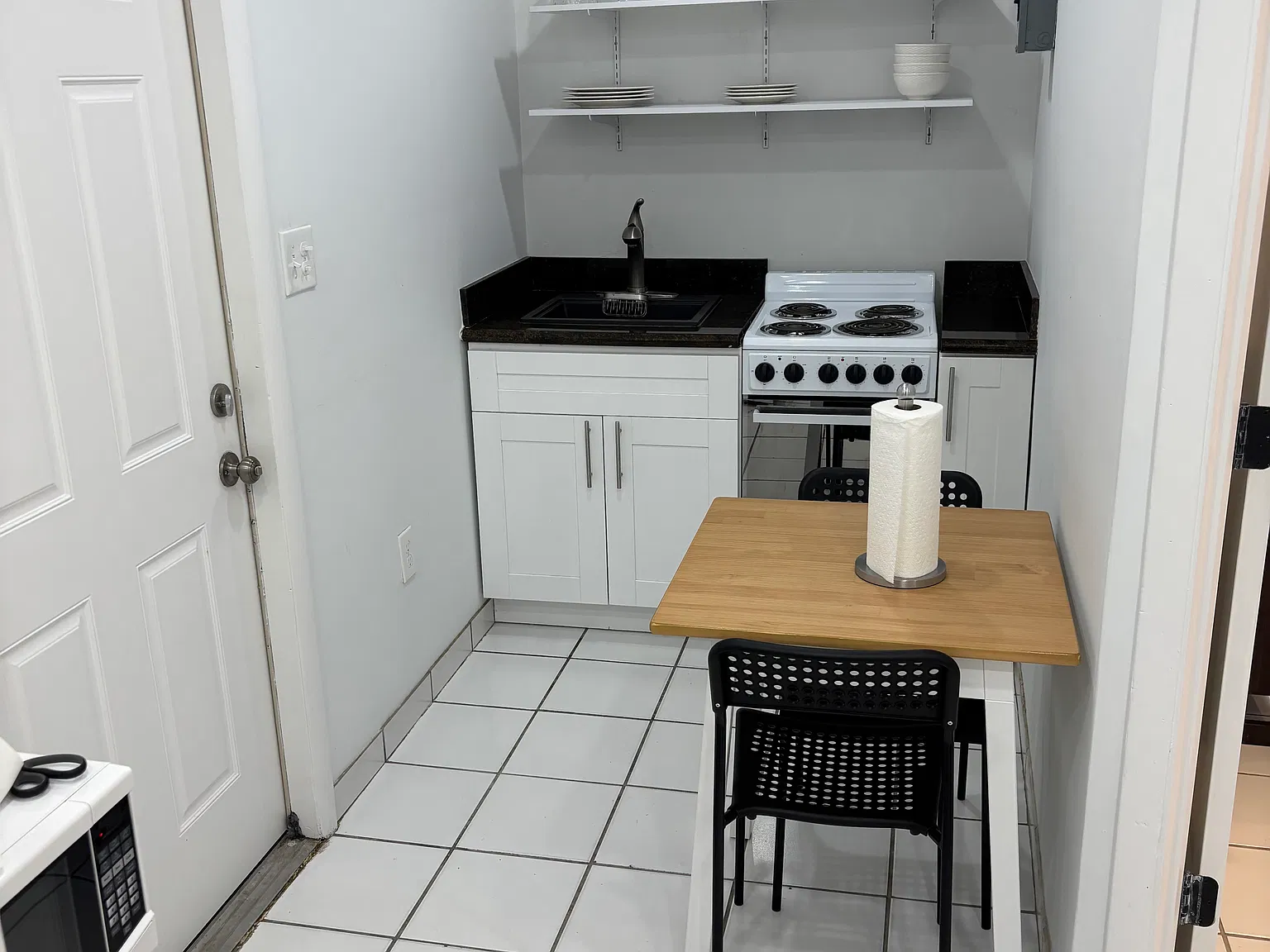 1 bed, 600 sqft, $1,800 — Photo 4