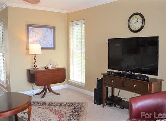 3rd image of 1313 Torrence Cir