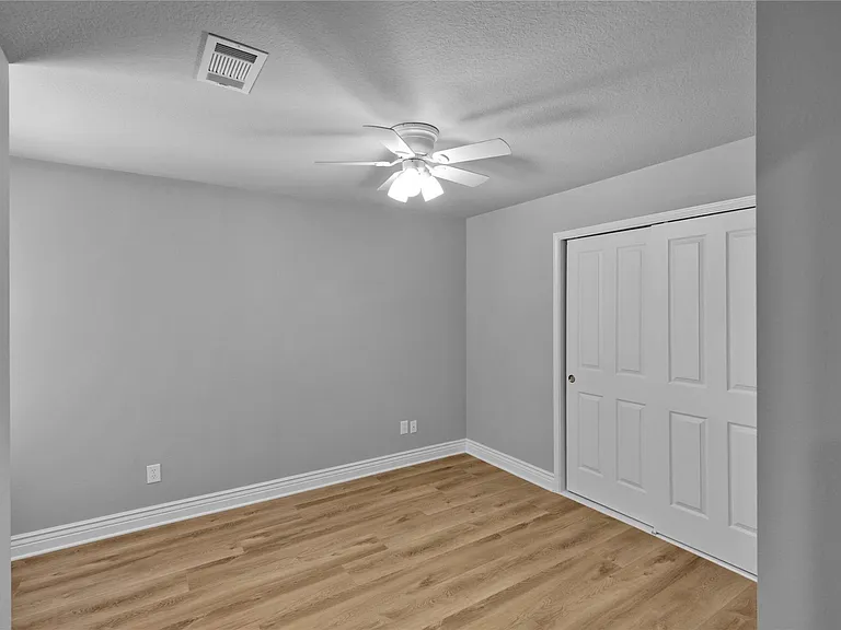 63 Woodlily Pl — Photo 22