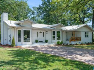 10 Dunwar Dr, Calera, AL 35040