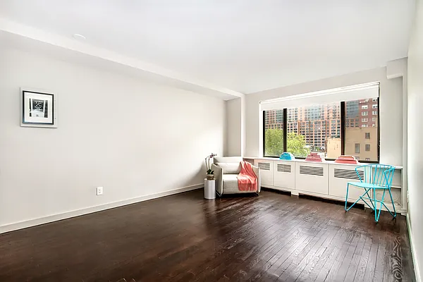 Rented by Douglas Elliman | media 17