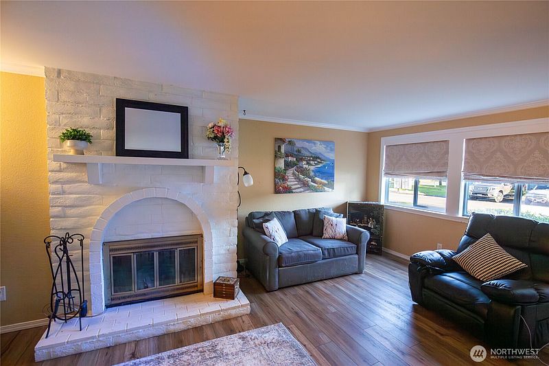 5th image of 1539 22nd Street NE #1539
