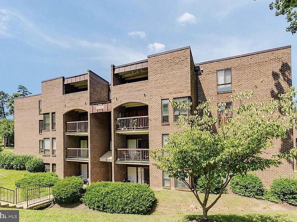 1st image of 11232 Chestnut Grove Sq APT 135