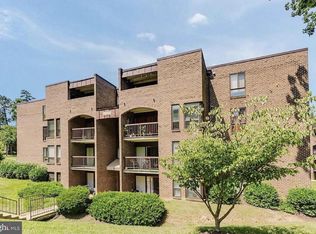 11232 Chestnut Grove Sq APT 135, Reston, VA 20190