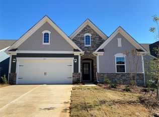 155 White Apple Way #BF5-108, Statesville, NC 28625