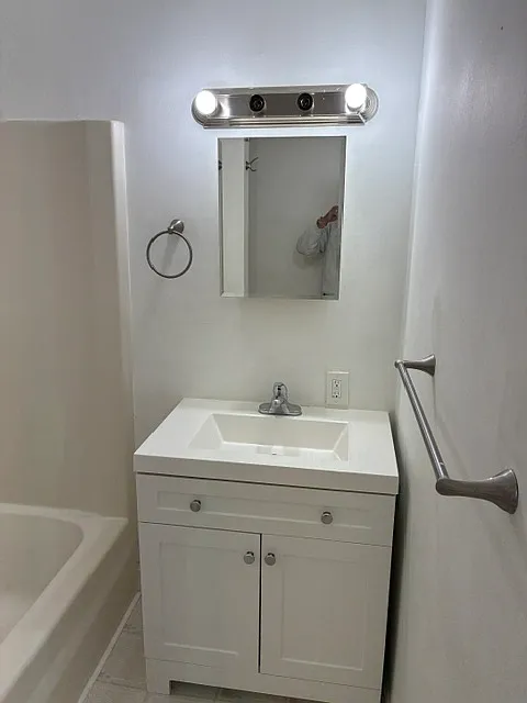2 bed, 900 sqft, $1,595 — Photo 4