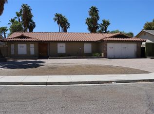 3851 Topaz St, Las Vegas, NV 89121