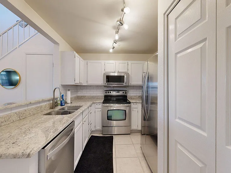 8625 E Belleview Pl #1104 — Photo 5