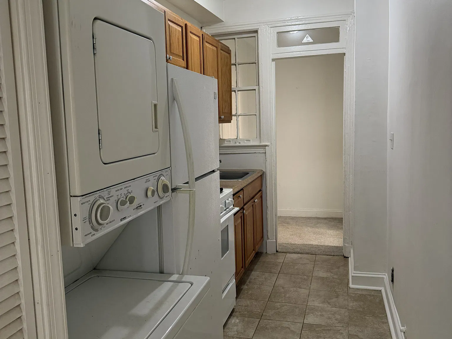 2 bed, 800 sqft, $2,195 — Photo 2