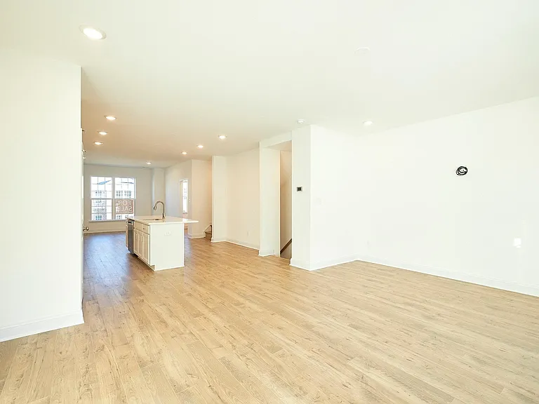 13868 Randolph Pond Ln — Photo 26