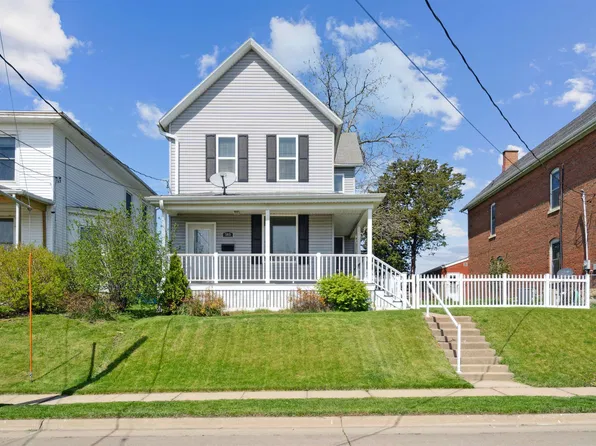 565 Clarke Dr, Dubuque, IA 52001