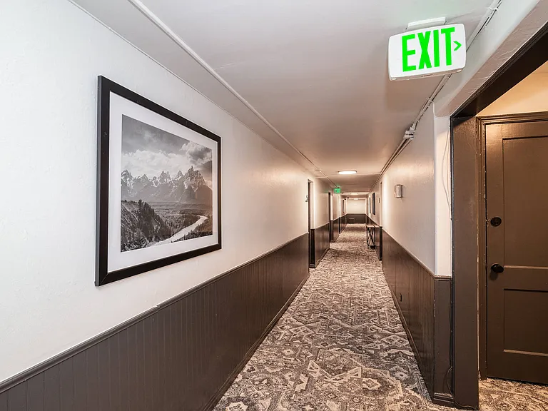The Glenwood — Photo 9
