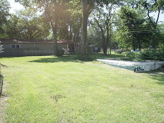 3rd image of 31537 E 683rd Ln