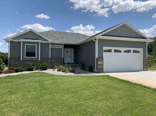 6701 W Leealan Ln, Crete, NE 68333