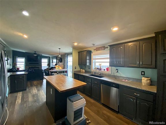 5th image of 9551 Schumaker Rd