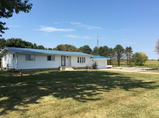 1821 Ashton Rd, Ashton, IL 61006