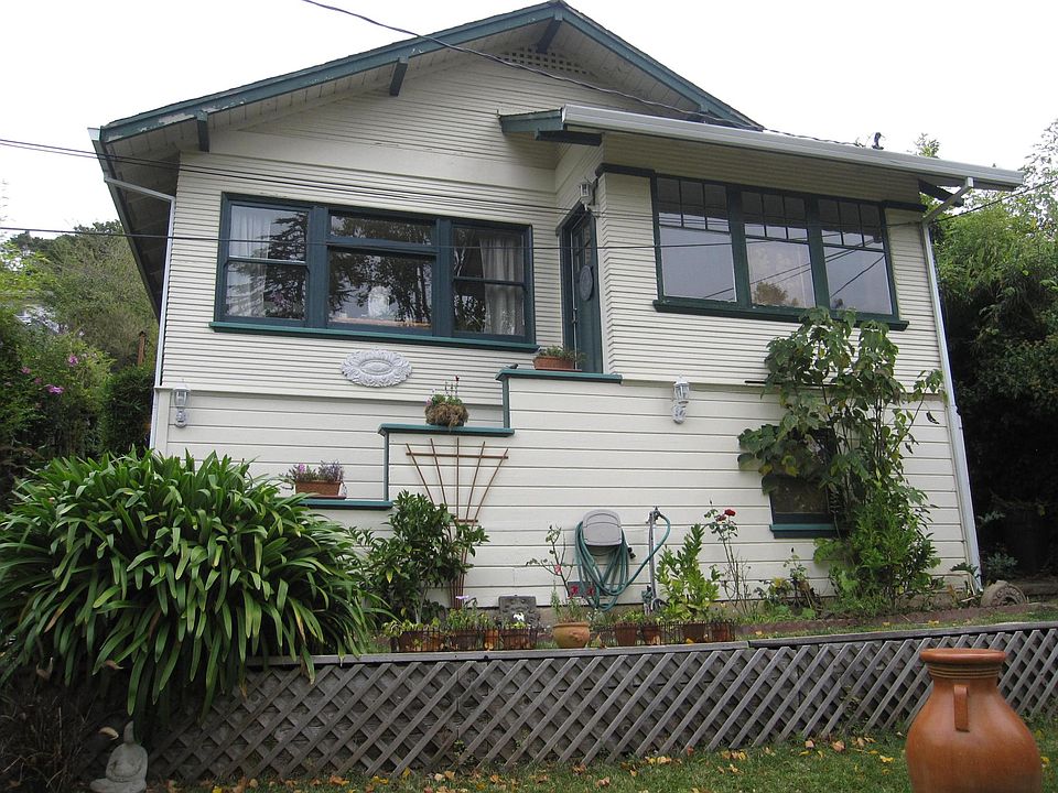 1st image of 315 Oakdale Ave
