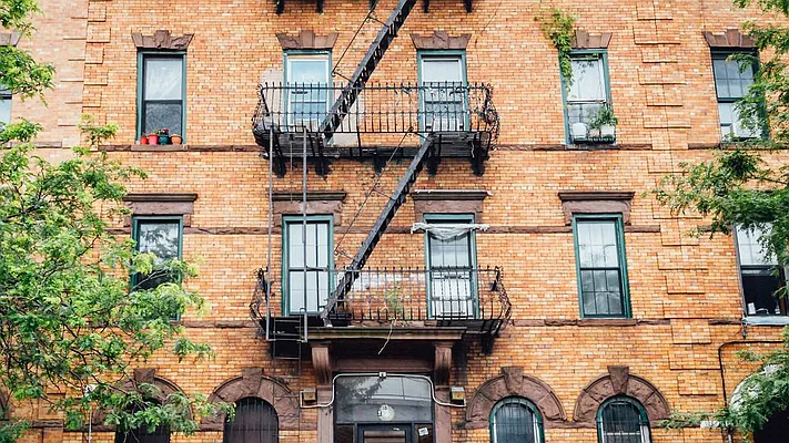 Rented by Nooklyn NYC LLC | media 4