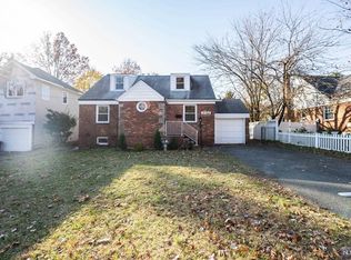 3-22 Saddle River Rd, Fair Lawn, NJ 07410