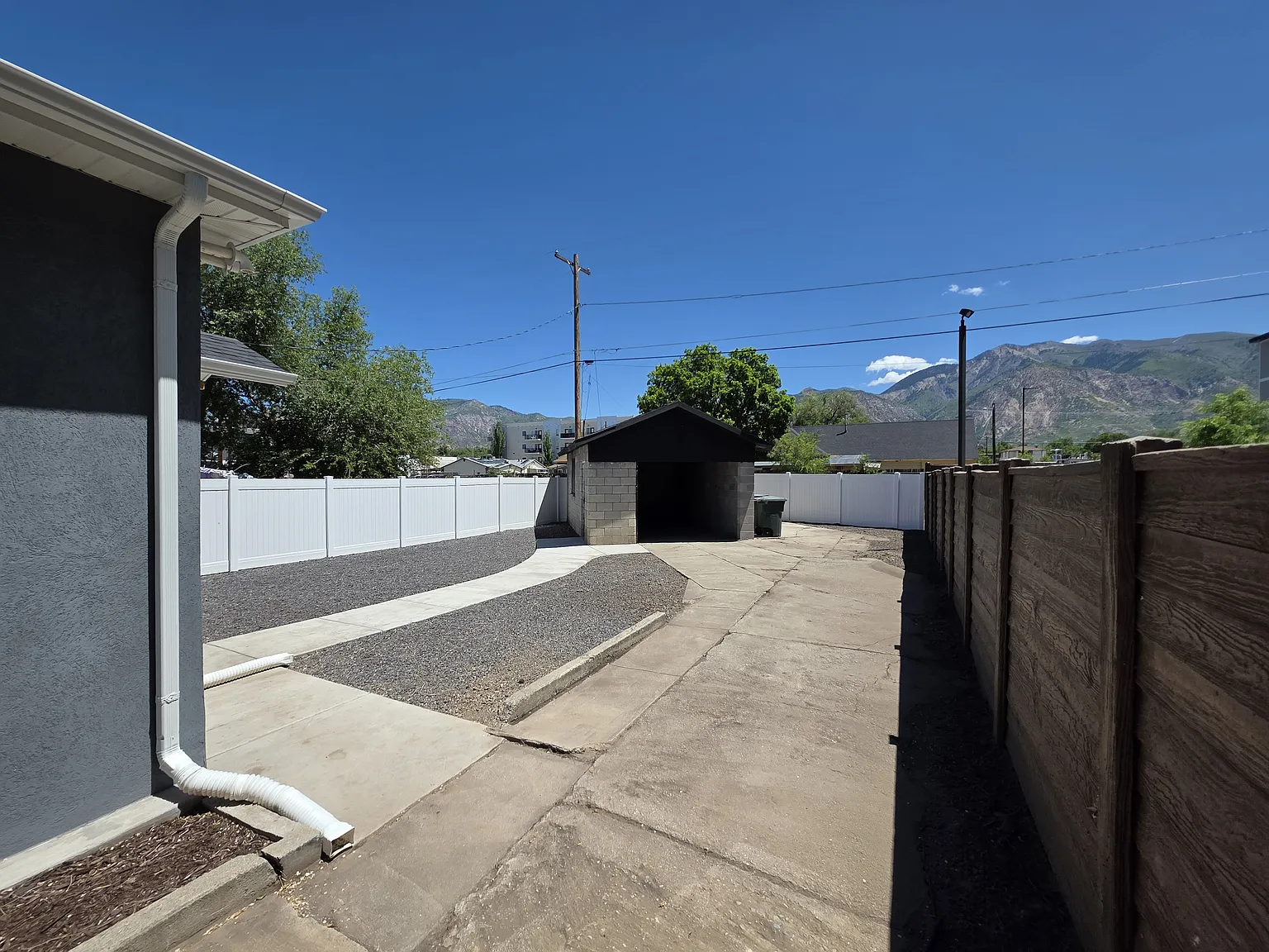 2736 Grant Ave — Photo 4