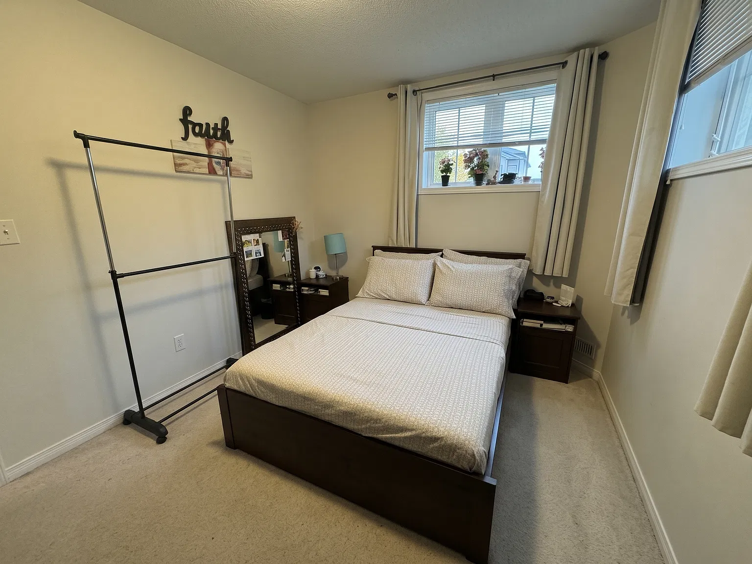 279 Countrystone Crescent Kitchener — Photo 2