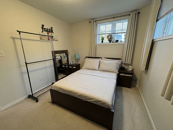 2nd image of 279 Countrystone Cres #B