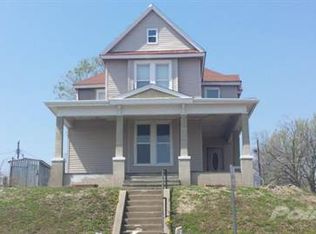 2024 N 4th St, Saint Joseph, MO 64505