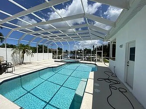 290 S Heathwood Dr, Marco Island, FL 34145