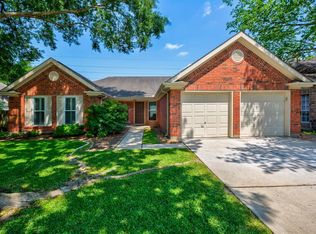 17706 Garnercrest Dr, Houston, TX 77095