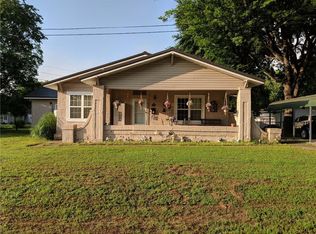276 E 2nd St, Booneville, AR 72927
