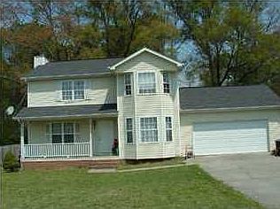 1st image of 165 Chloe Belle Cir