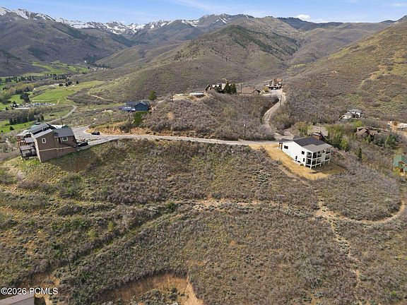 2nd image of 345 Jungfrau Hill Rd