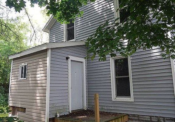 5th image of 36 Spencer St