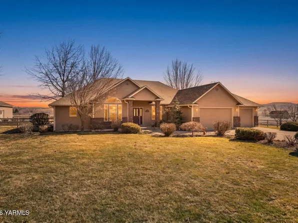 61 Nagler Ct, Selah, WA 98942