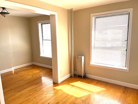 5th image of 2340 7th Ave #52