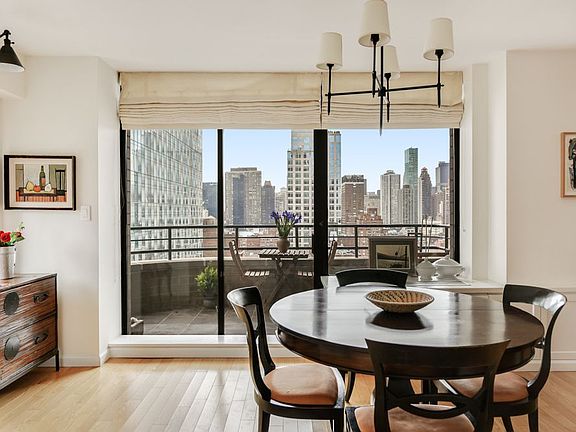 4th image of 400 E 70th St APT 2305