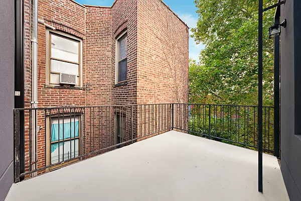 Rented by Nooklyn NYC LLC | media 3