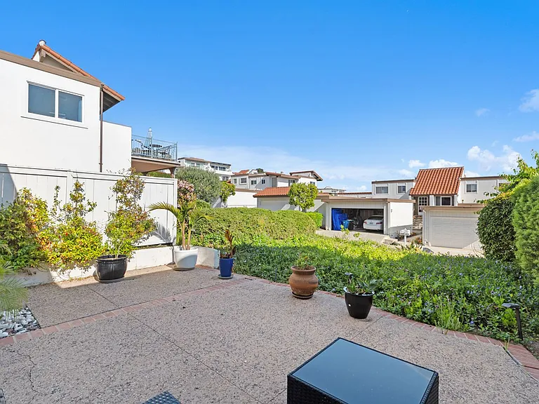 719 Calle Camisa — Photo 34