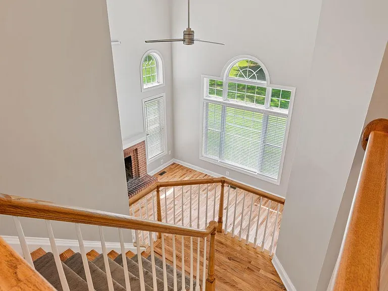 19033 Otley Rd — Photo 36