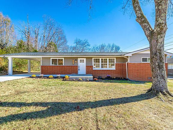 4th image of 3420 Franklin Dr
