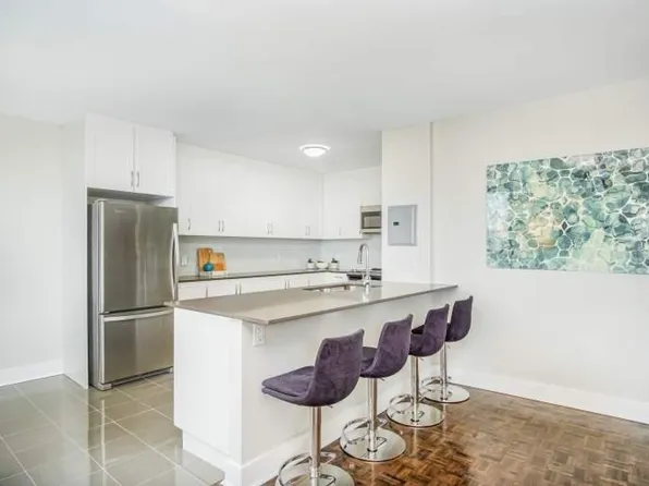 2 Regal Road, 2 Regal Rd, Toronto, ON M6H 2J4