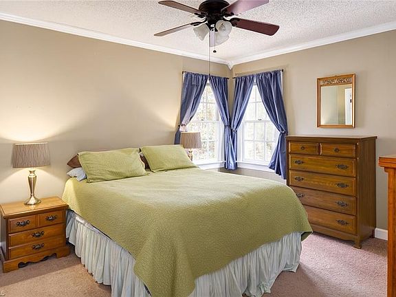 5th image of 3004 Colony Dr
