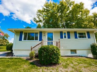 300 Compton Court Dr, Sewickley, PA 15143