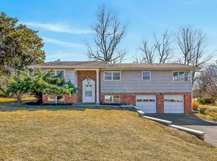 2604 W Weatherly Dr, Springfield, MO 65807