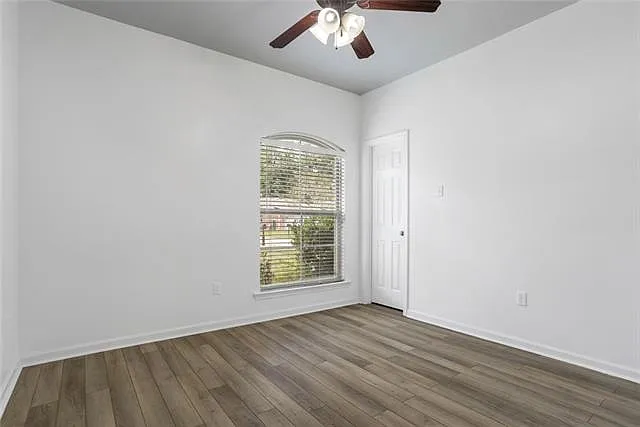 14662 Madison Ln — Photo 10