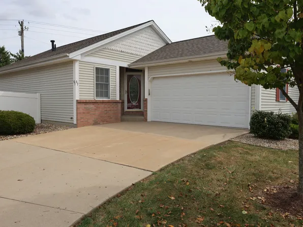67 Astoria Way, Bloomington, IL 61704